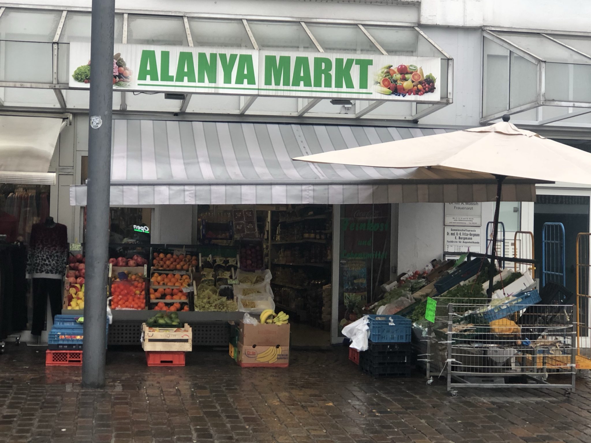 Alanya Markt, Gelsenkirchen-Mitte – Zusammen essen